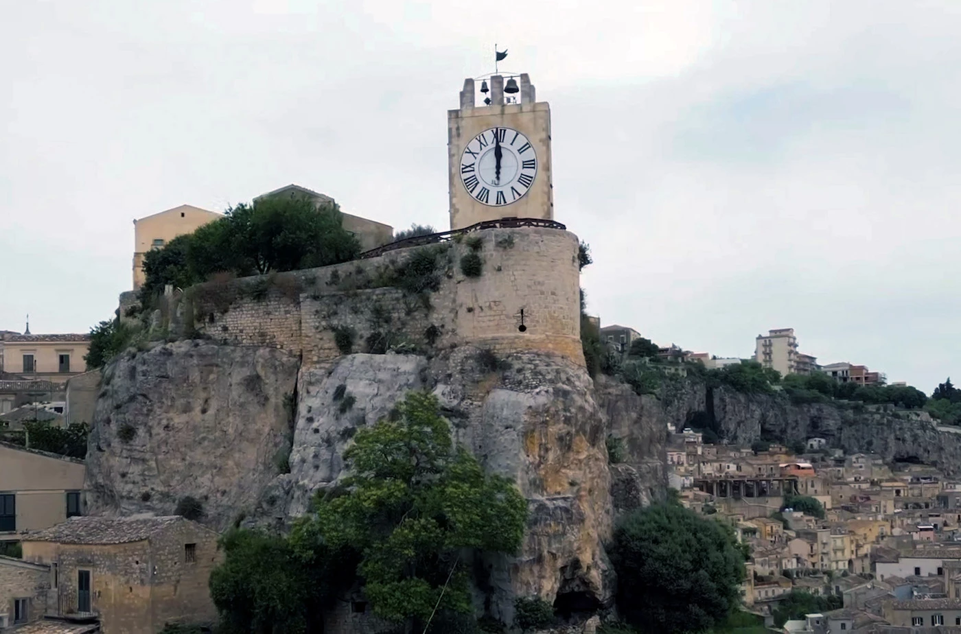 L'Horloge de l'apocalypse - Quelques secondes pour sauver le monde (Les Monteuses et monteurs associ&eacute;s)